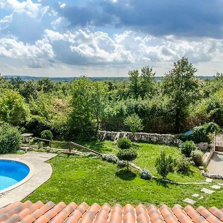 Slivari Villa