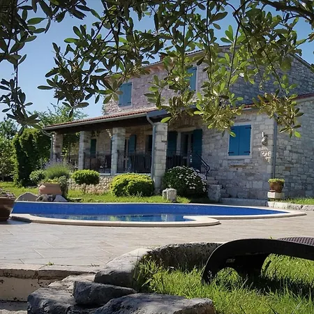 Slivari 83 Villa *