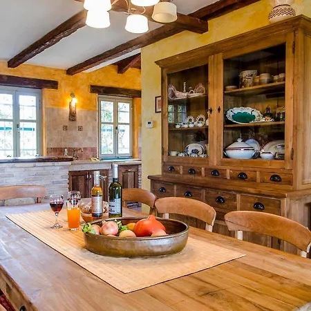 Villa Slivari Žminj